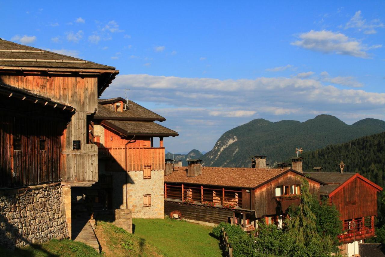 Neider Hotel - Alpine Retreat Sauris Bagian luar foto